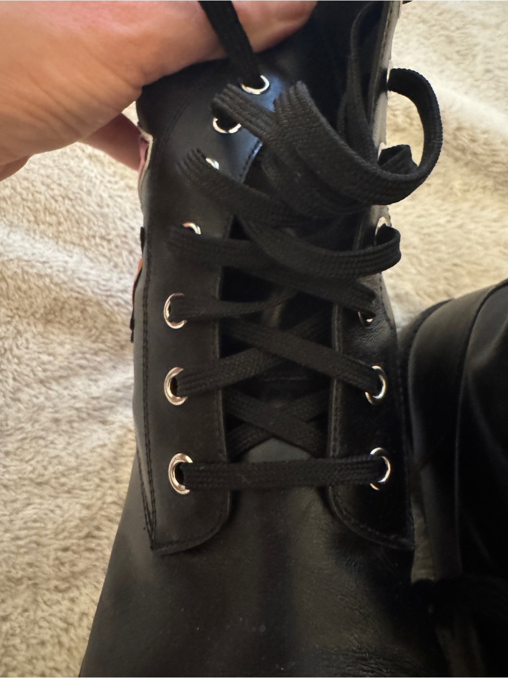 Louis Vuitton
Women's Monogram Territory Flat High Ranger Boots Leather - Picture 14 of 15